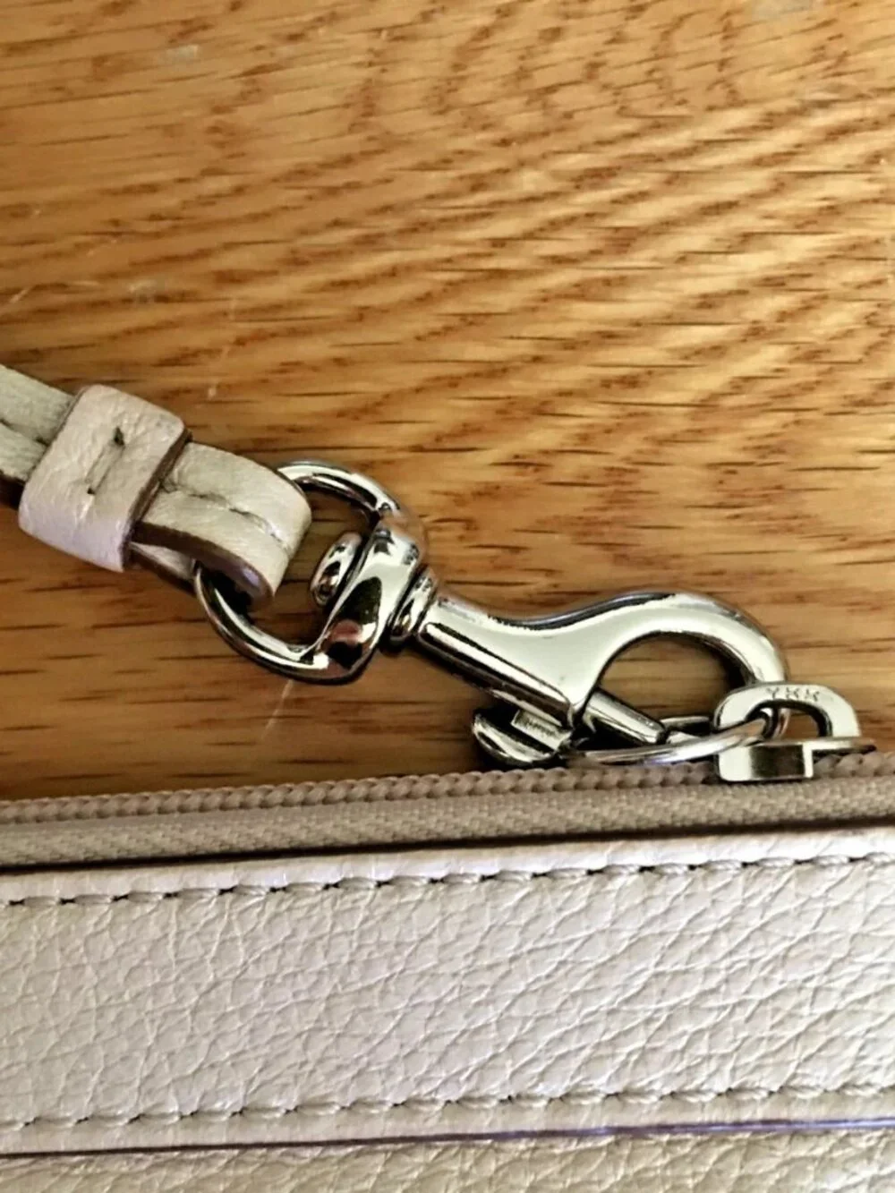 Coach Pearlescent Pleated Clutch Small Mini Purse Cream Lavender Lined